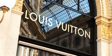 louis vuitton lavora con noi reggello|lvmh offerte lavoro.